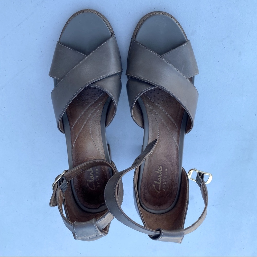 Clarks Artisan Stacked-Heel Sandals GUC